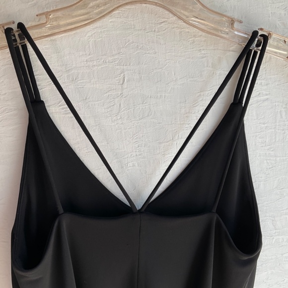 Deletta Camisole Multi-Strap Black V-Neck Size XS - Picture 3 of 10